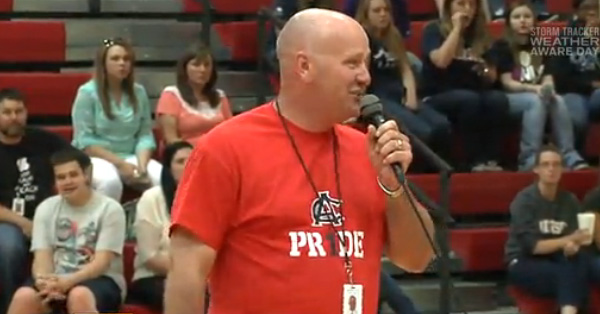 janitor surprised with money from students