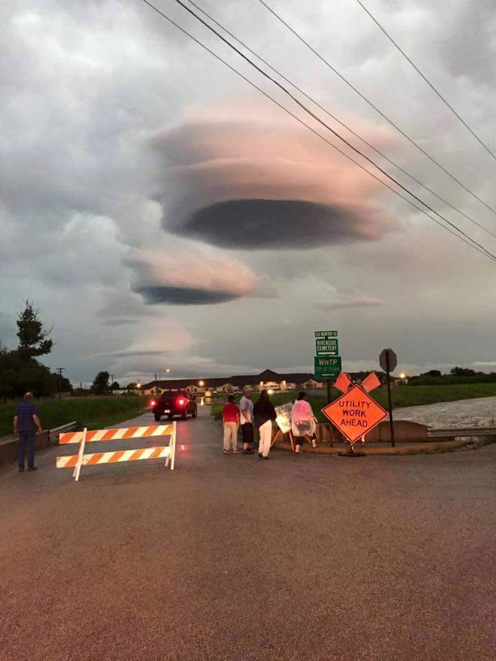 rare lenticular clouds Texas