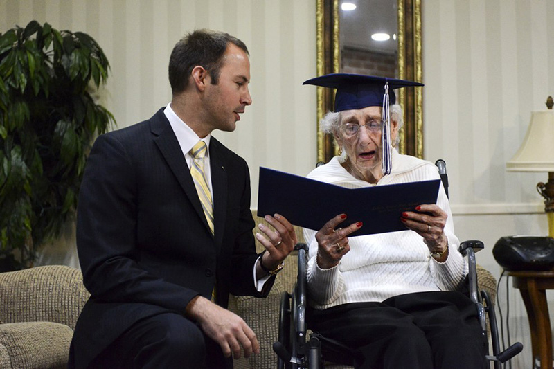 old lady gets diploma