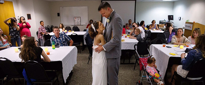 nurse holds wedding in hospital for stage 4 cancer