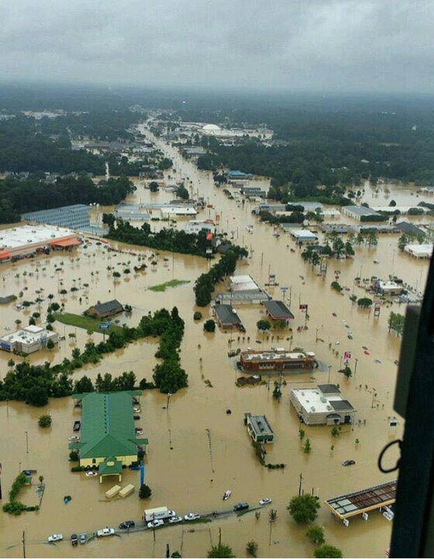 Taylor Swift donates 1 million to louisiana flood