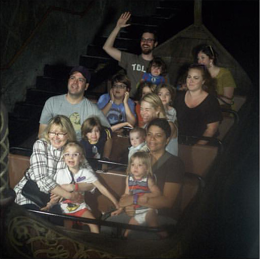 Dad Takes His Daughter On Her First Disney Ride And I Can T Stop Laughing