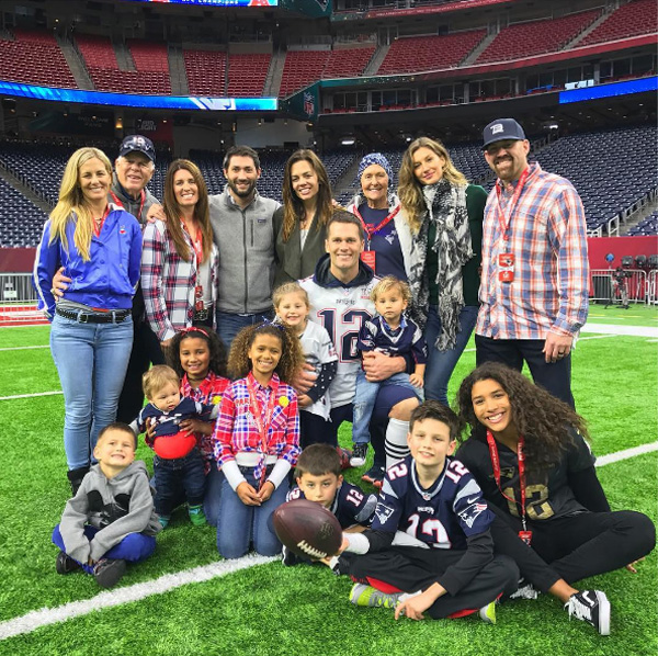 tom brady family super bowl