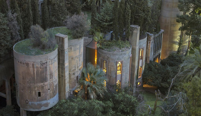 This Guy Transformed An Abandoned Cement Factory Into A Home. Wait Till You See Inside W5pla-cement-factory-home-1