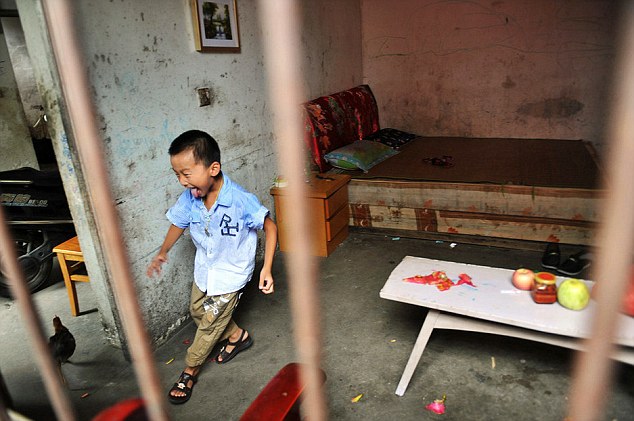 china woman saves 30 kids