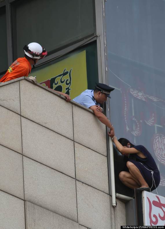 cop saves suicidal woman