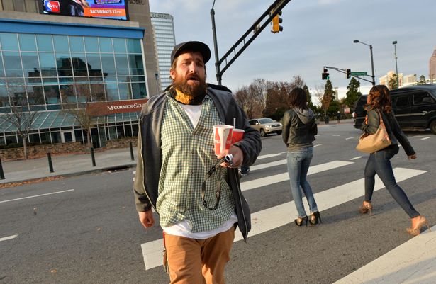 homeless man returns lost wallet in Atlanta