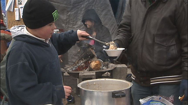 kid with cancer feeds homeless