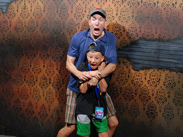 haunted house funny pictures