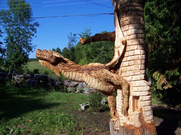 tree art dragon