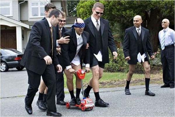 funny groomsmen pictures