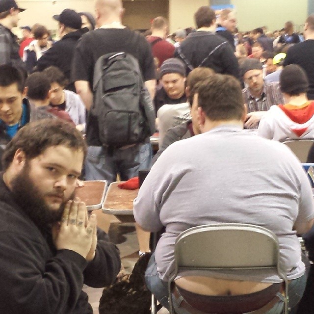 Man's Ass Crack Always Showing The Philanthropist