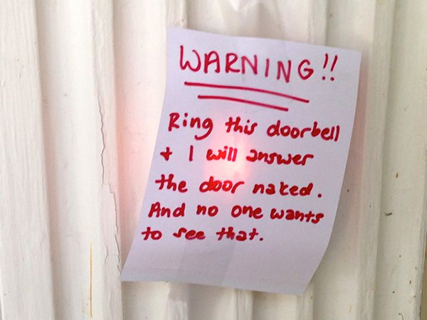 funny doorbell signs from moms