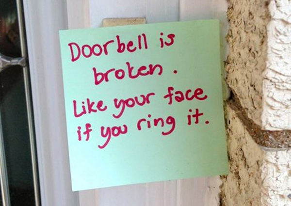 funny doorbell signs from moms