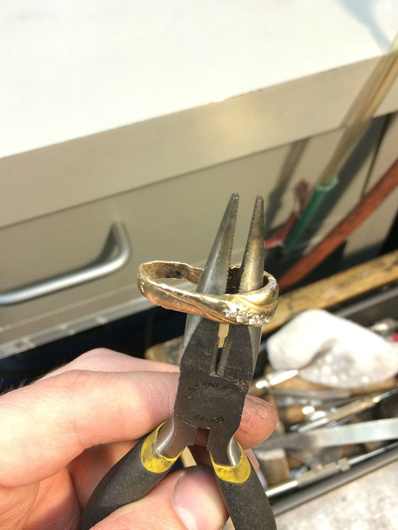 A Goldsmith's Amazing Restoration Of A Man's Wedding Ring That Went