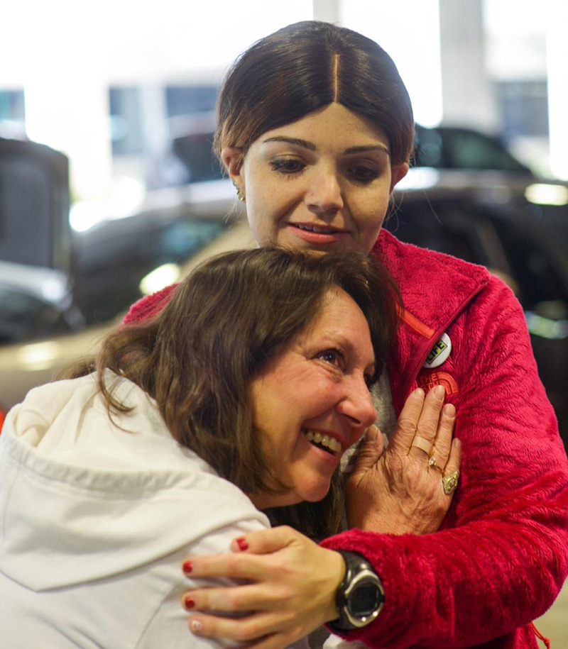 woman hears sons heart beat