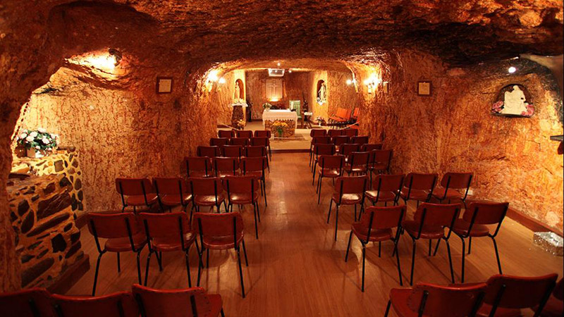 companies that build underground homes