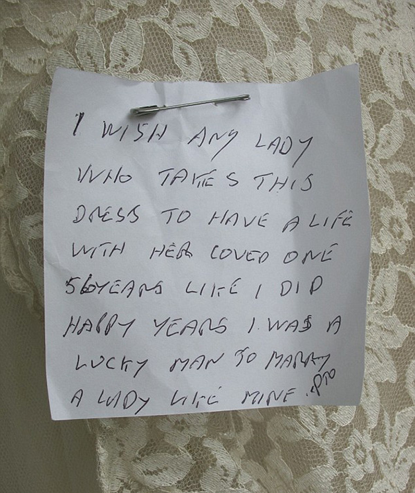 man donates wedding dress with note