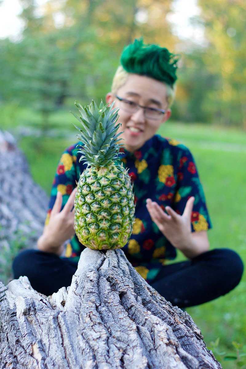 pineapple boy bet