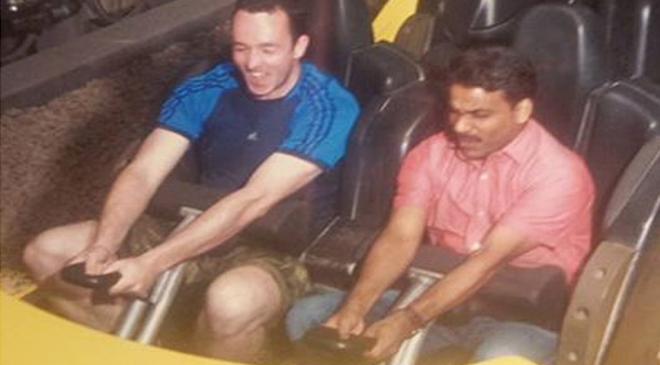 Man Brings His Taxi Driver To Theme Park He Found Out His Taxi Driver Had Never Been To A Theme Park, So He
