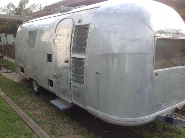 old camper turned into mobile salon