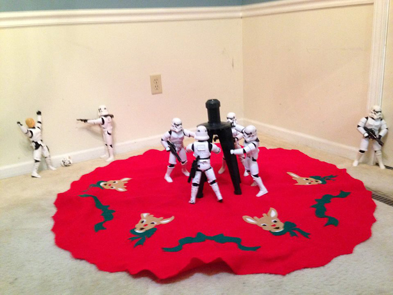storm troopers put up Christmas tree