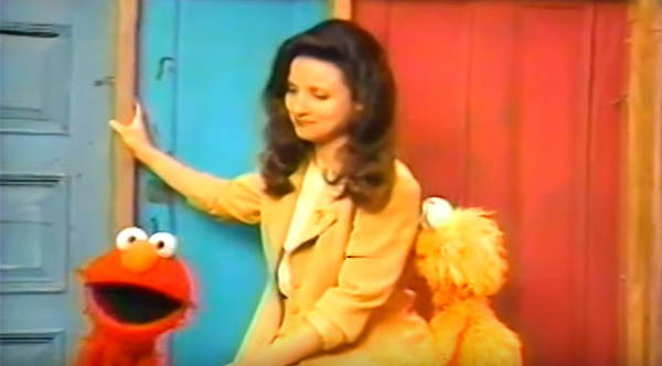 Julia Louis-dreyfus Curses In Front Of Elmo A Funny Outtake Of Julia Louis-Dreyfus Accidentally Cursing On 'Sesame