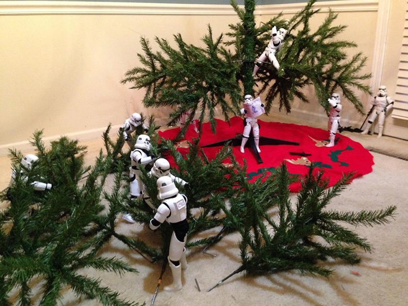 storm troopers put up Christmas tree
