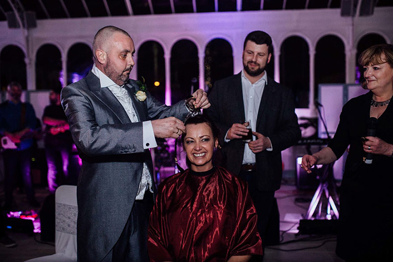 bride shaves head for groom cancer