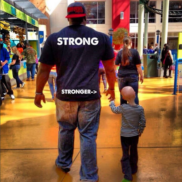 huge bodybuilder bond with girl with cancer