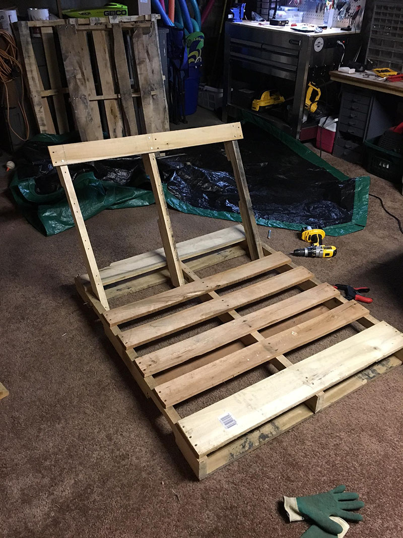 pallet tree swing DIY