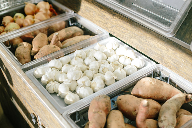 grocery store on wheels for low income neighborhoods