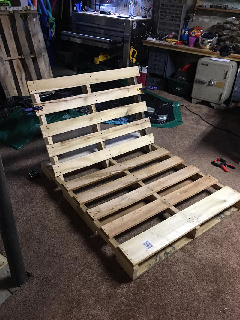 pallet tree swing DIY