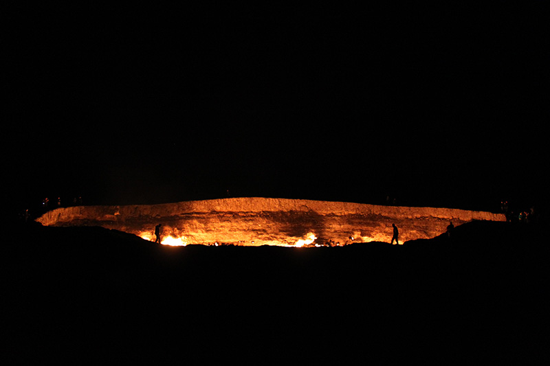 door to hell gas fire underground