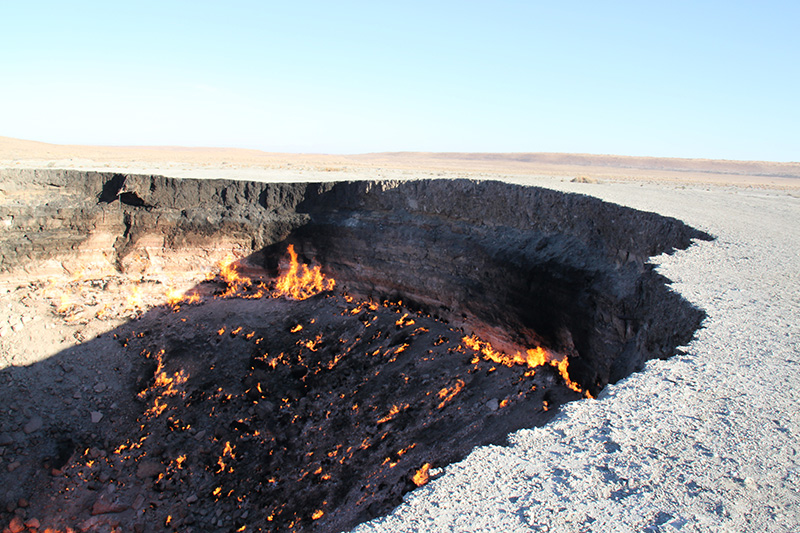 door to hell gas fire underground