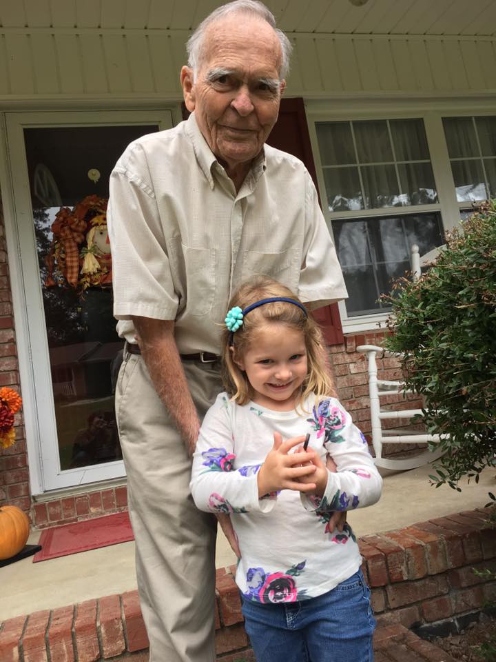 little girl helps old man good news