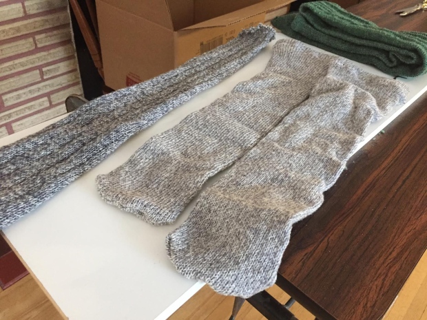 old man makes thousands of socks for needy