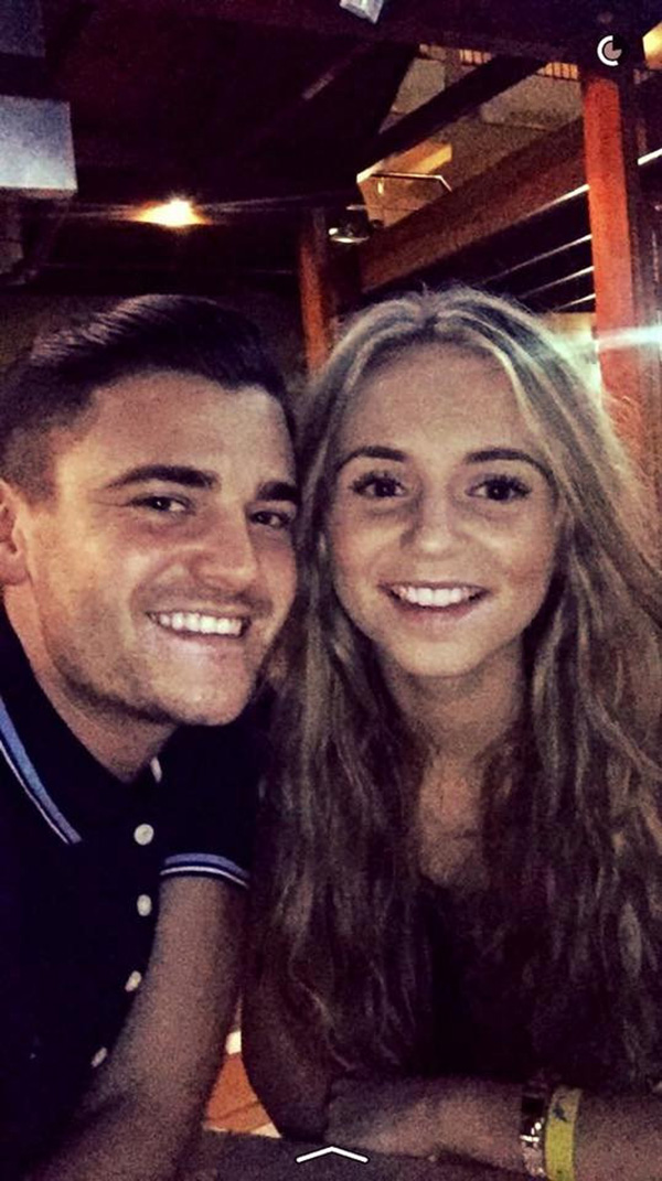 girl has memory loss falls in love with boyfriend again