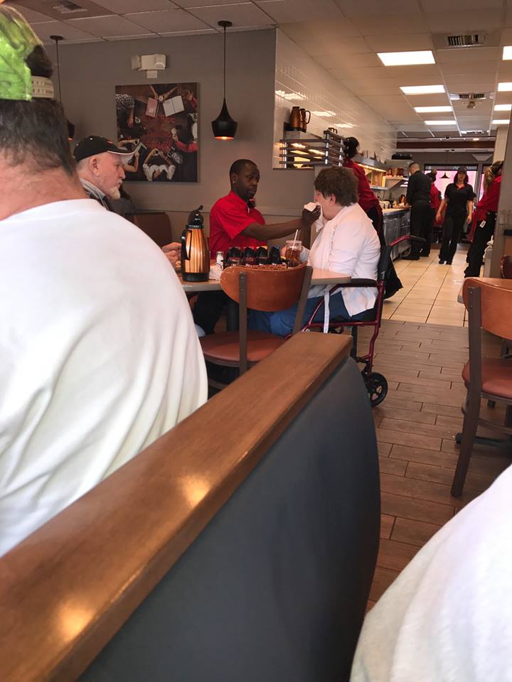 waiter feeds disabled woman IHOP good news