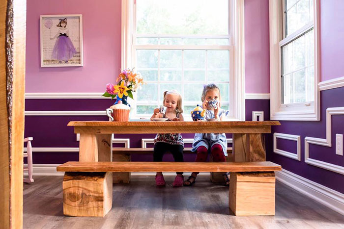 This Dad Built His Daughters The Most Epic Playhouse You'll Ever See Cz1rh-dad-builds-epic-playhouse-for-daughters-7