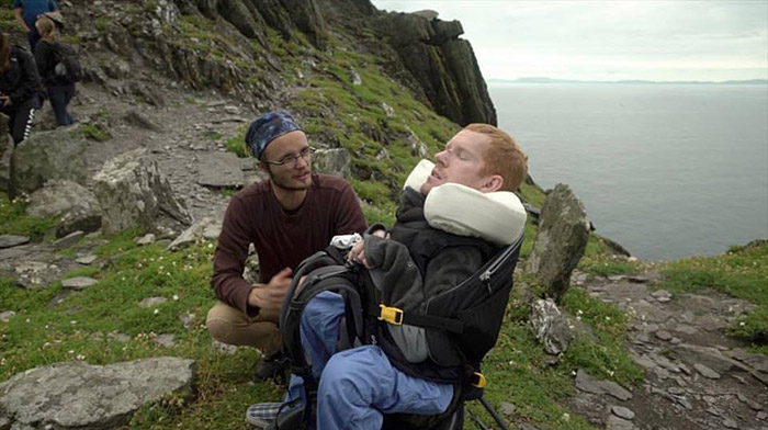 Six Friends Take Their Disabled Friend On The Trip Of A Lifetime T8ys1-4-friends-carry-disabled-friend-trip-of-lifetime-7