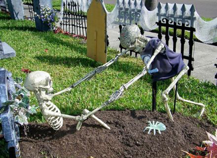 funny skeleton halloween decorations