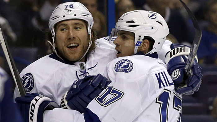 hockey player sees baby opponent loans car good news