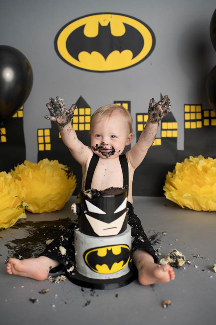 baby batman smash cake