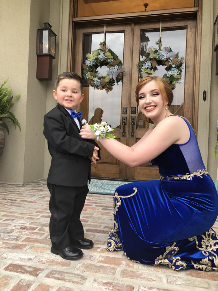 senior takes marine little brother to prom