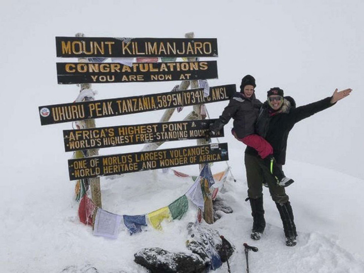girl scales mountain africa to honor dad