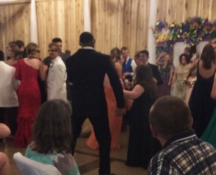 NFL player don jones takes girl down syndrome to prom