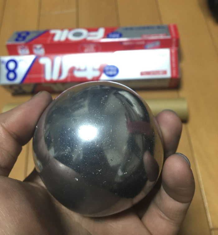 A current Japanese trend is polishing tin foil balls into perfection