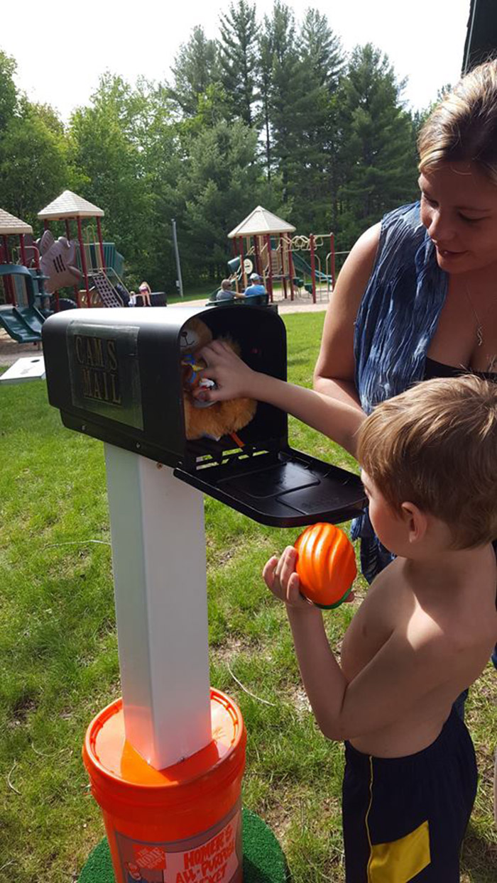 homed depot employees make mailbox for boy autism kindness