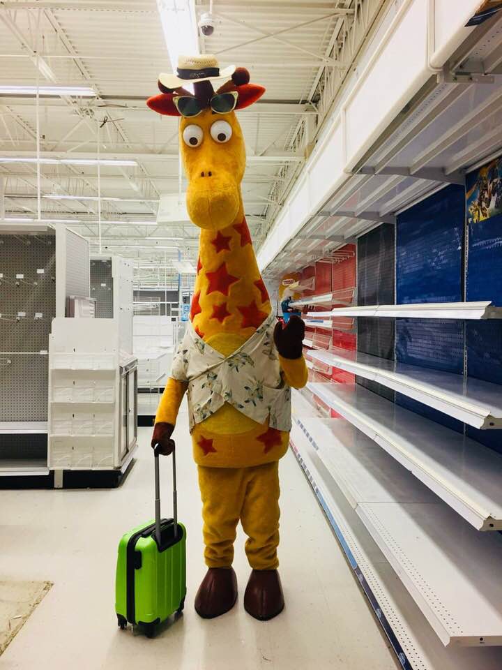 The San Antonio Zoo Wants To Give Toys 'R' Us Mascot Geoffrey The